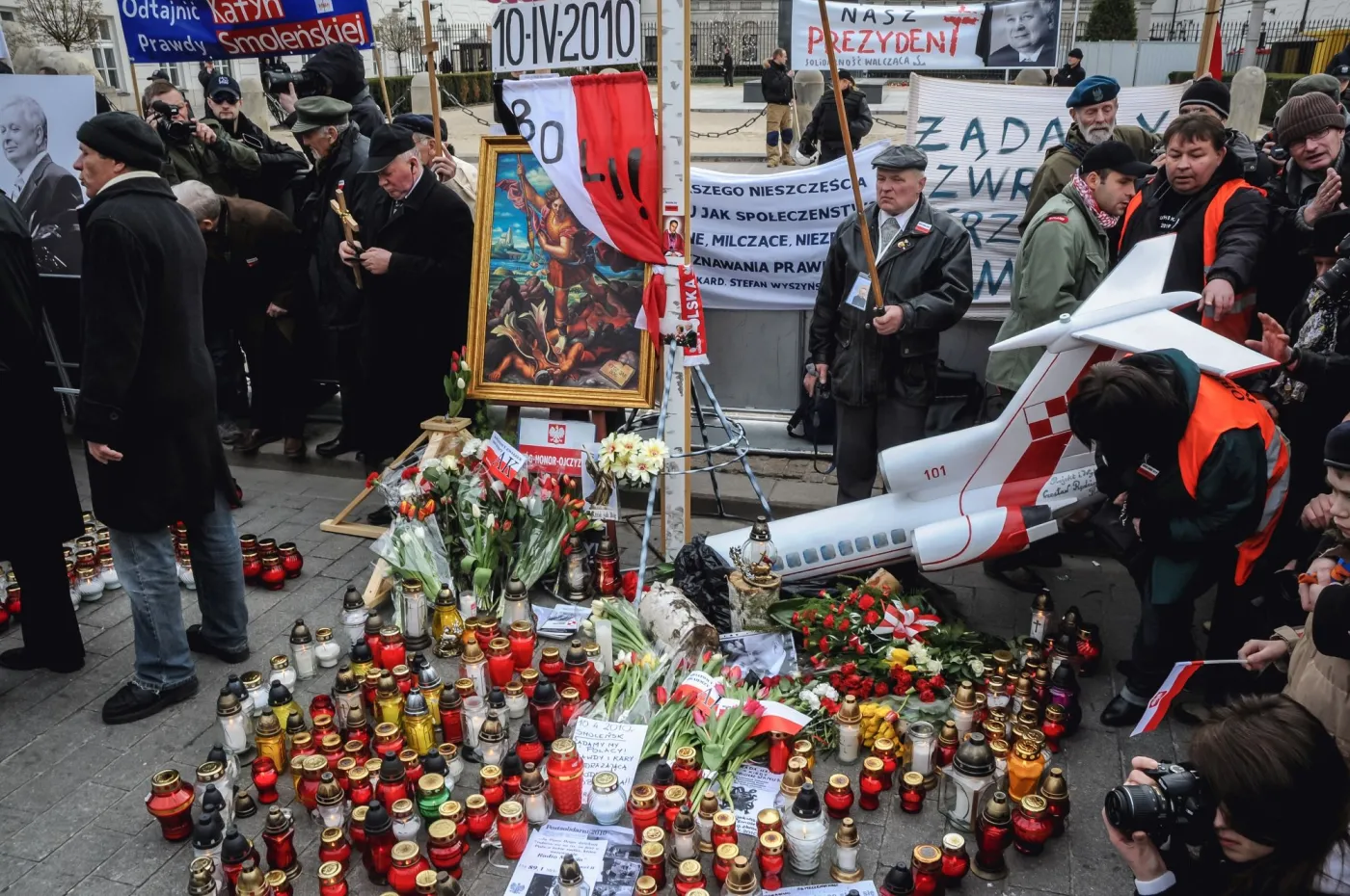 Mija 16 lat od katastrofy smoleńskiej. Jaki był jej przebieg? Oto co do tej pory ustalono