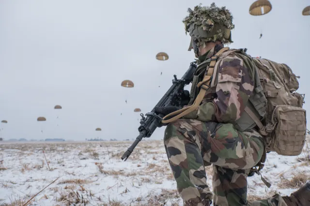 NATO jest silne jak nigdy, Rosja nie zaatakuje UE. Uderzył w narrację Tuska