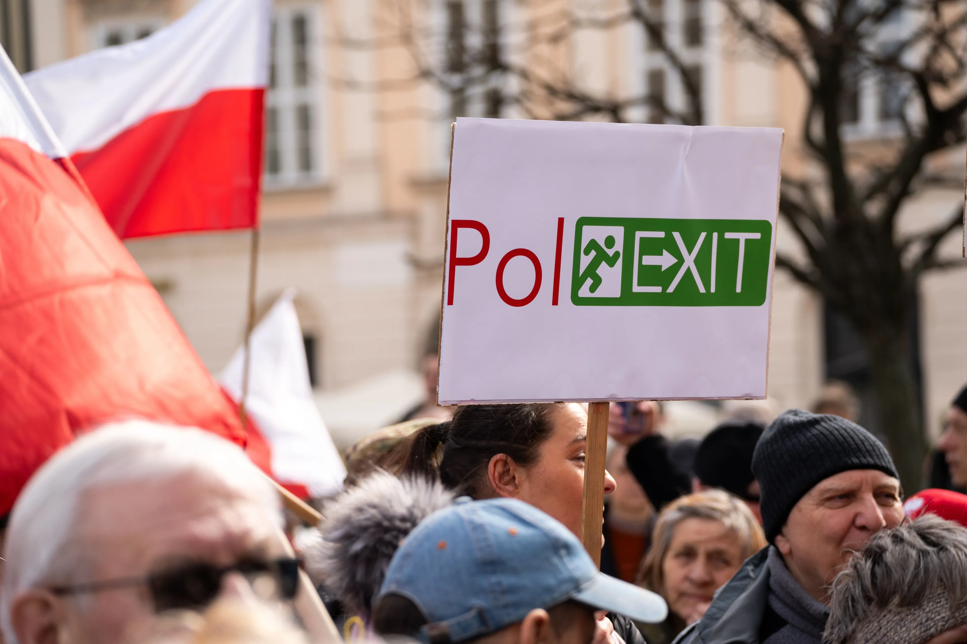 Polexit bez szans? Nowy sondaż pokazuje, czego chcą Polacy