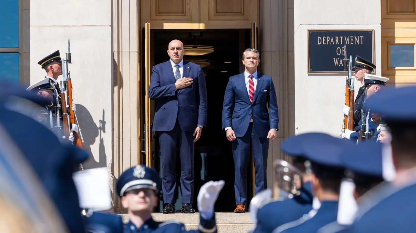 Guido Crosetto i Pete Hegseth