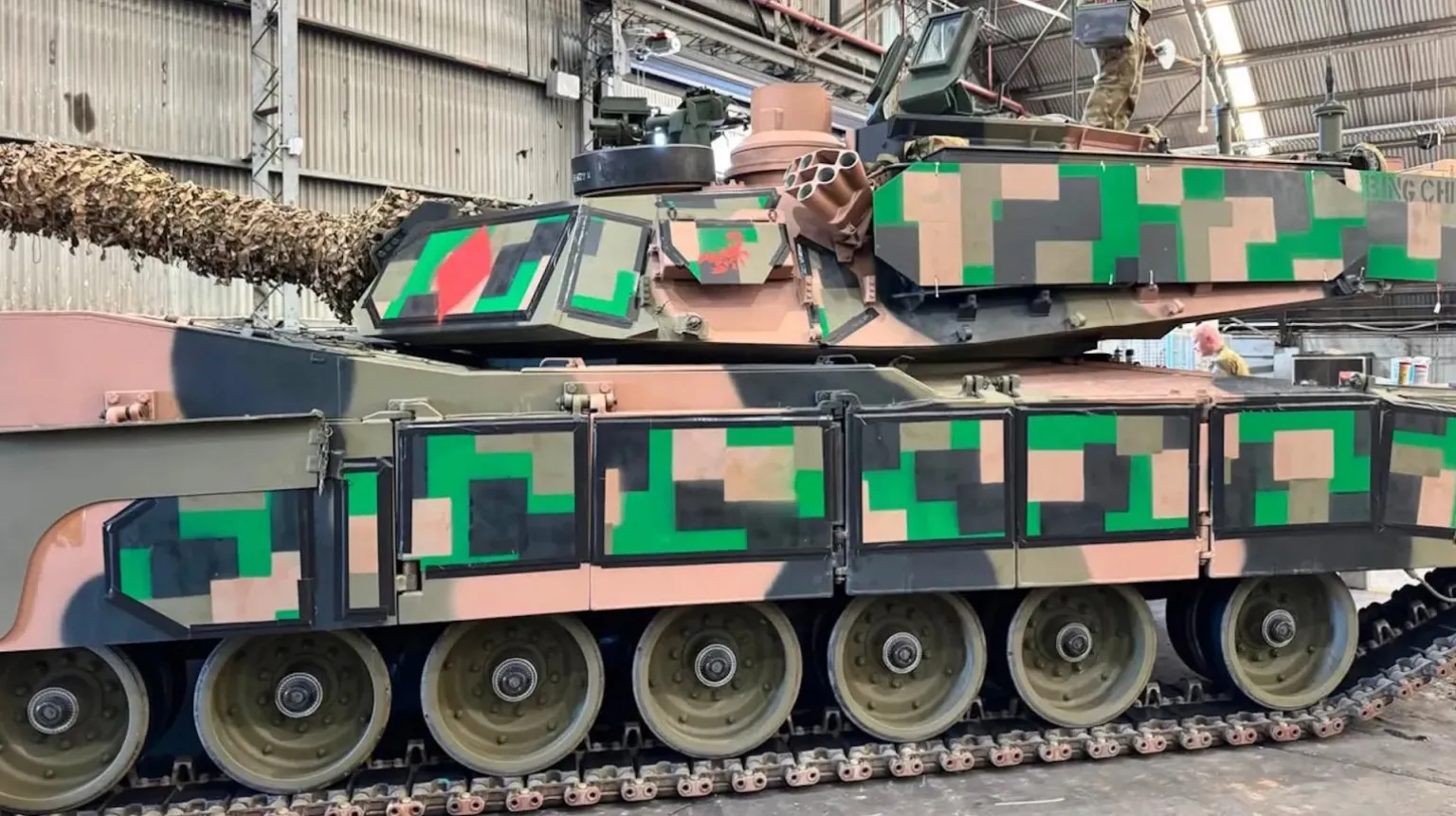 Australia "dresses" Abrams for kind  99. This is how he prepares for war with China