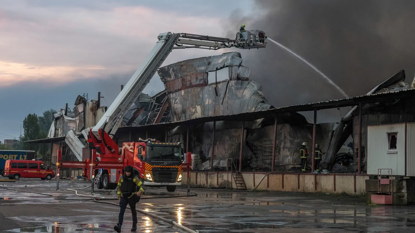 Ukraińskie tyły płoną jak rosyjskie. Optymizm w armii Zełenskiego wyparował