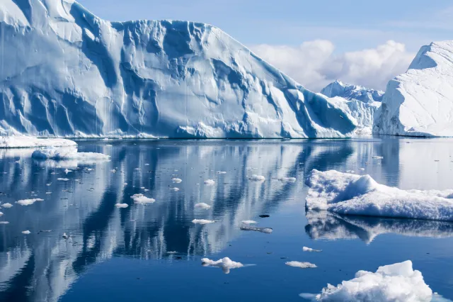Arktyka ociepla się cztery razy szybciej niż reszta Ziemi [BADANIE]