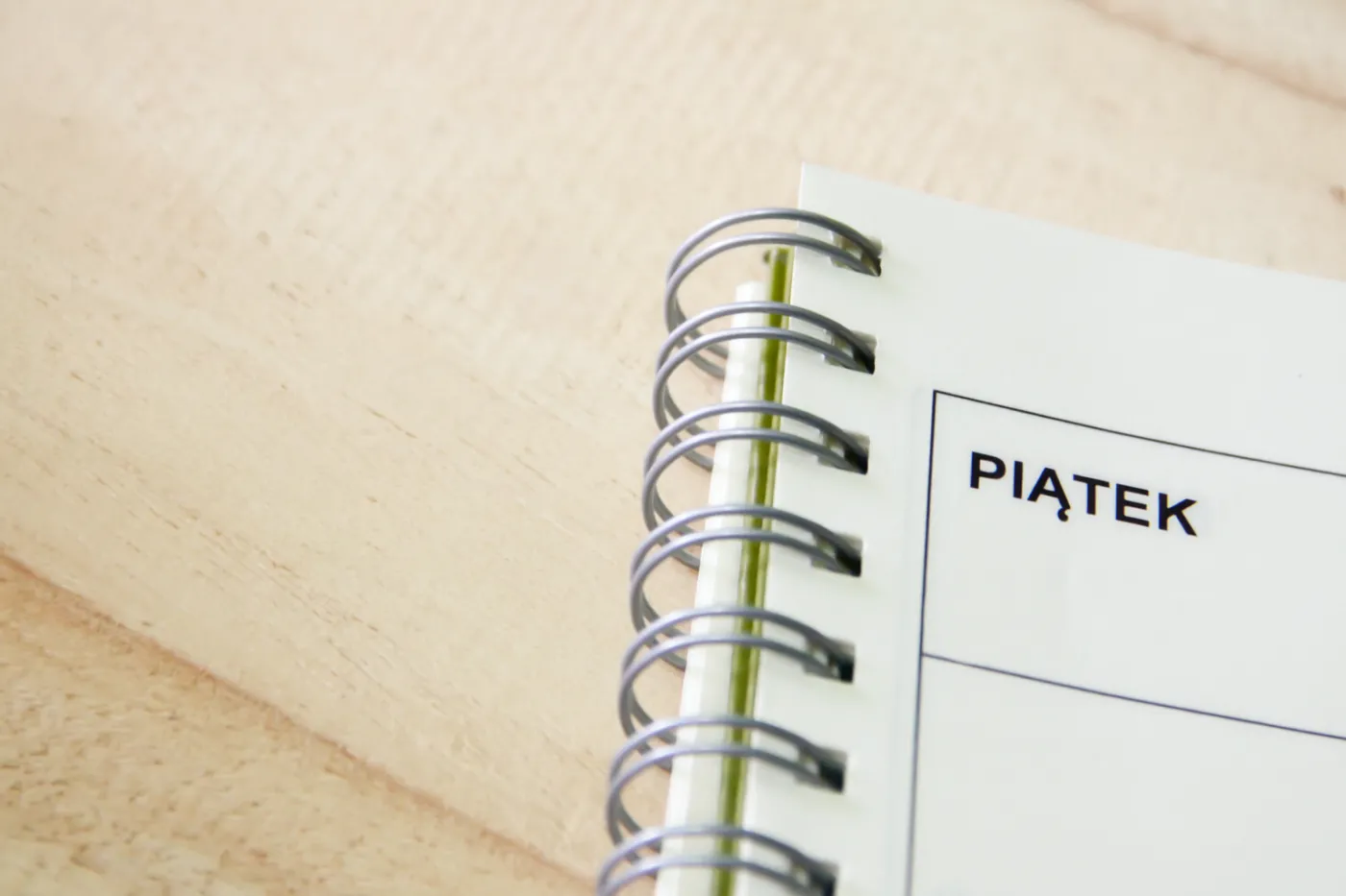 Ten piątek dniem wolnym od pracy – czy trzeba anulować wnioski urlopowe?