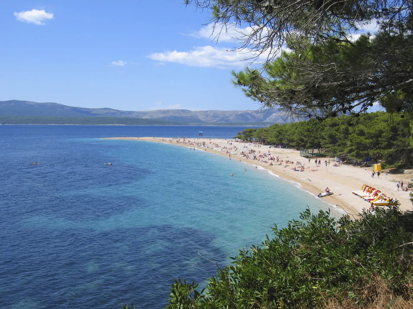 Rainbow Tours chce kupić biuro podróży Triada