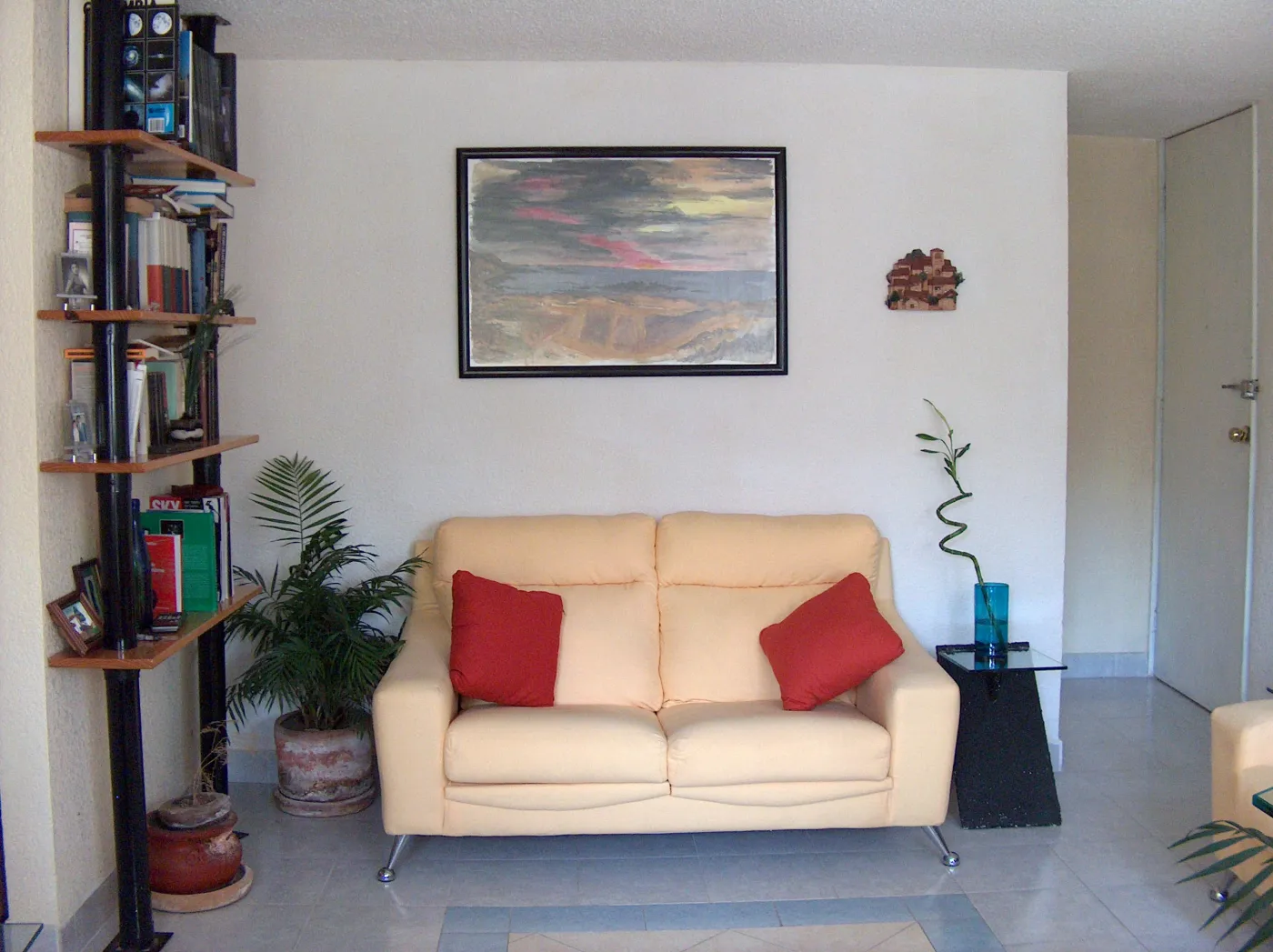 Rośnie sprzedaż mieszkań oraz mebli i sprzętu RTV