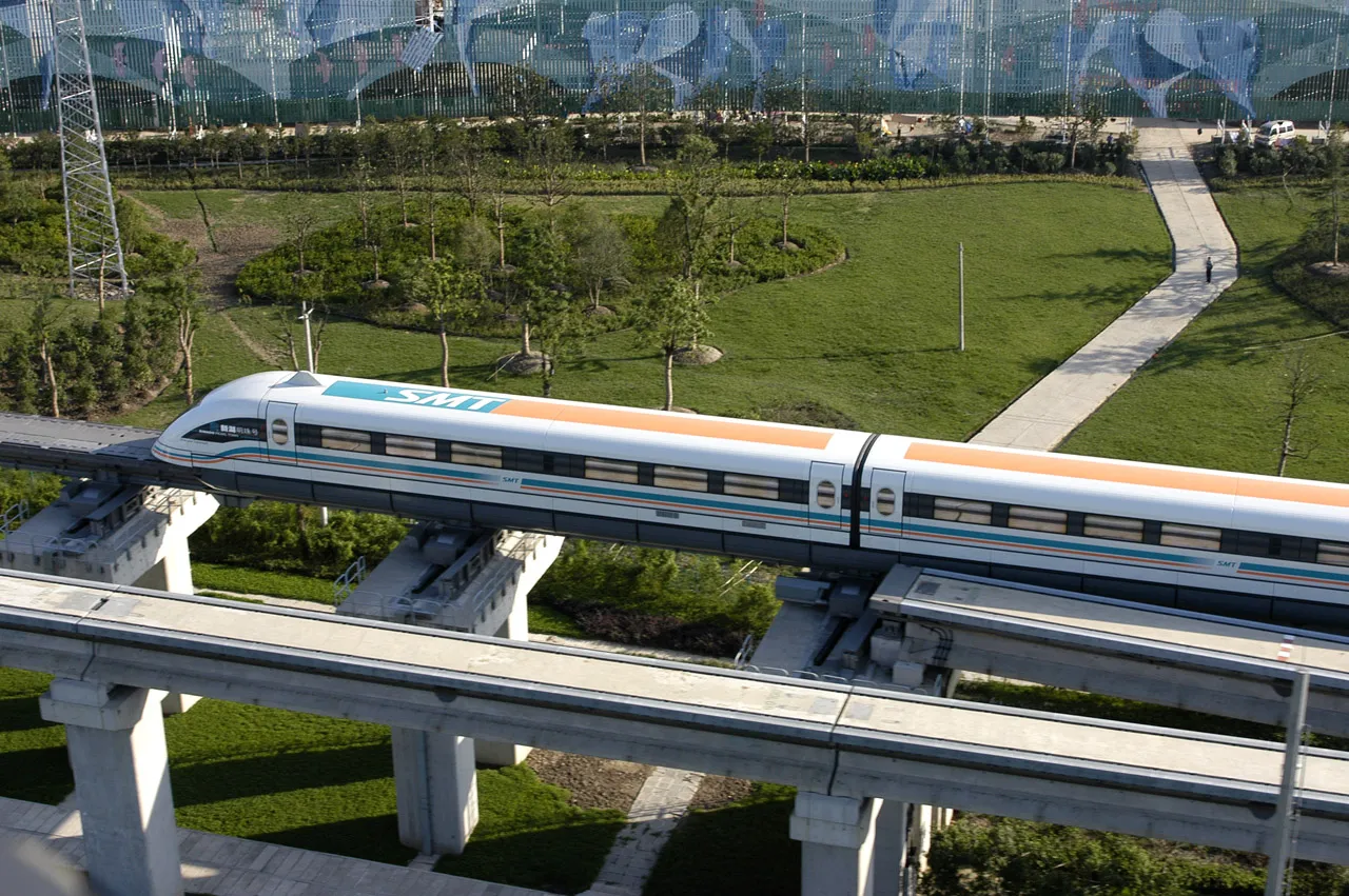 541074-maglev-3.jpg