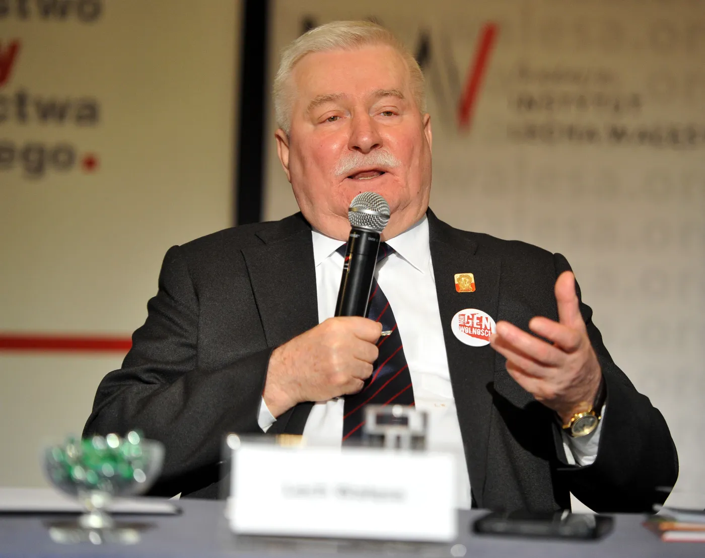 Wałęsa o reformie emerytur: sercem jestem ze związkowcami, umysłem - przeciw