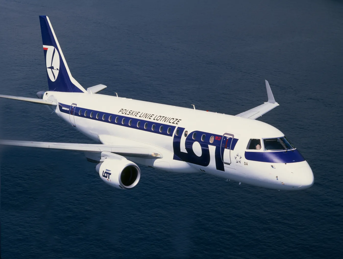 Pierwszy Embraer 190-200 we flocie PLL LOT