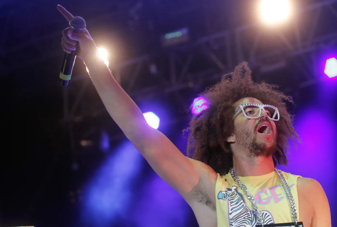 1138410-lmfao-jpg.jpg