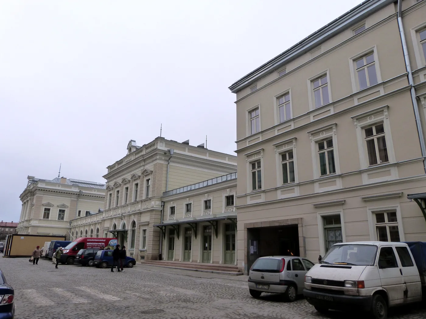 PKP będą wyprzedawać dworce kolejowe