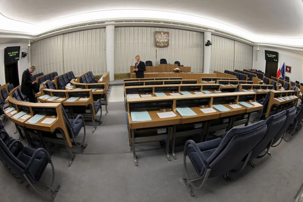 Senat przyjął zmiany w OFE bez poprawek