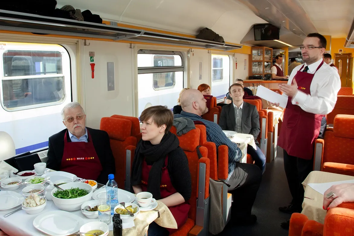1716064-warsmenu.jpg