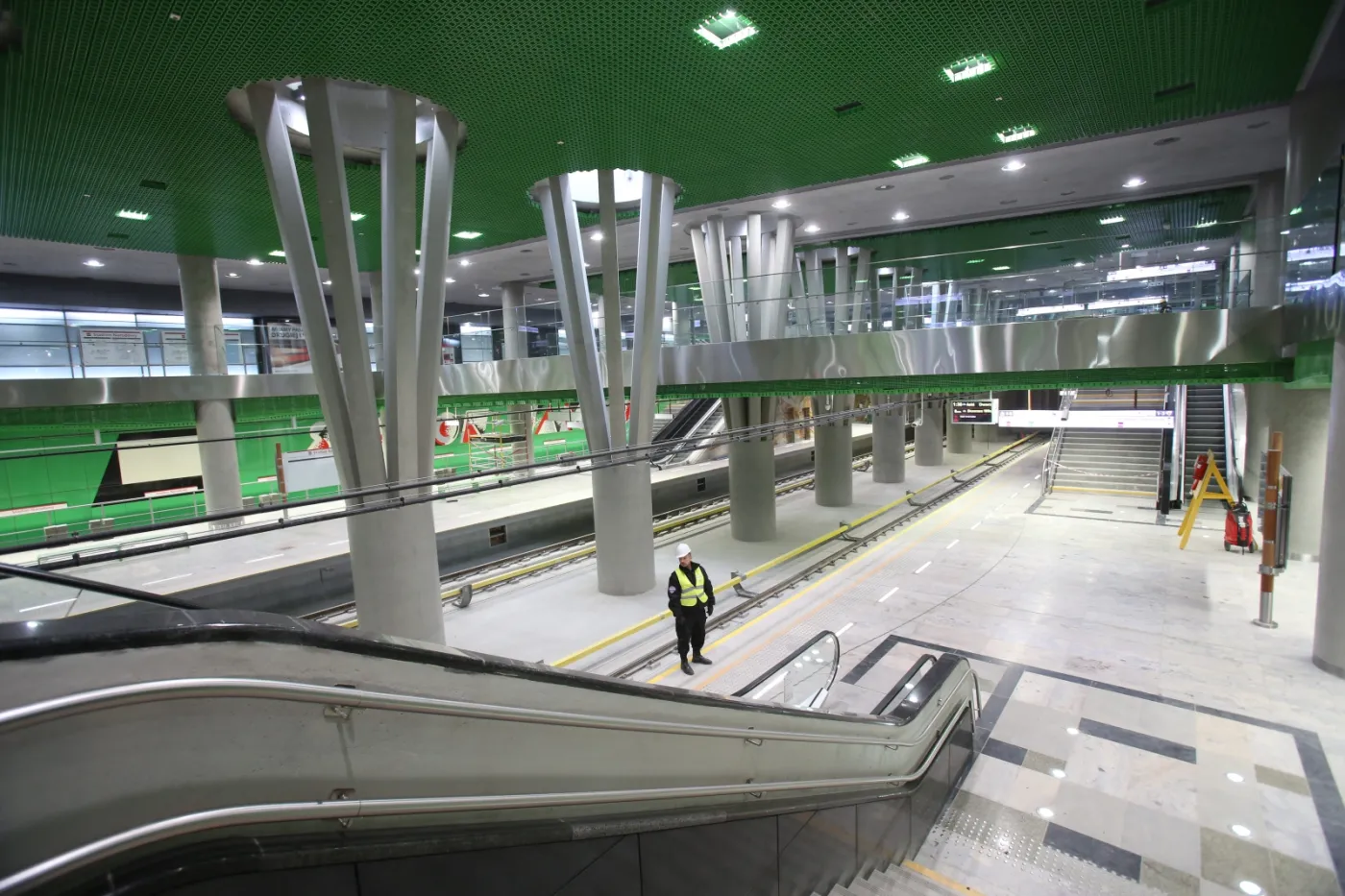 2004474-stacja-ii-linii-metra-stadion-narodowy.jpg
