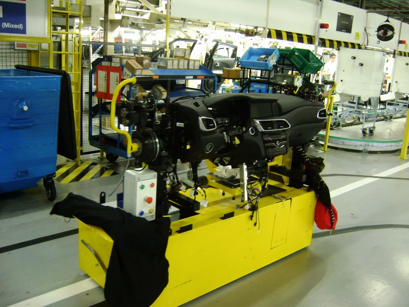 2394668-infiniti.jpg