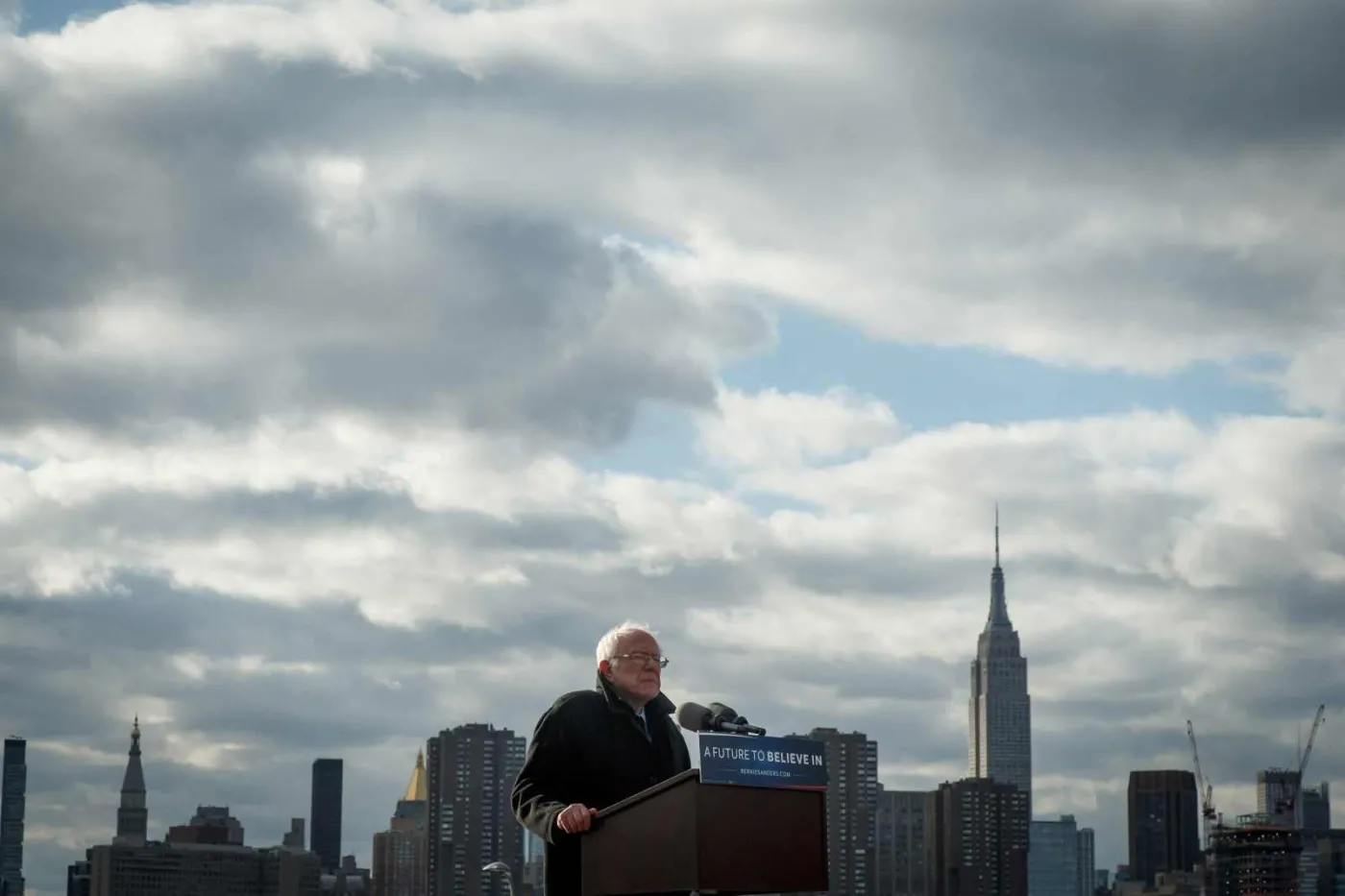 Kandydat na prezydenta USA z polskimi korzeniami. Sanders: Klasa miliarderów nie może mieć wszystkiego