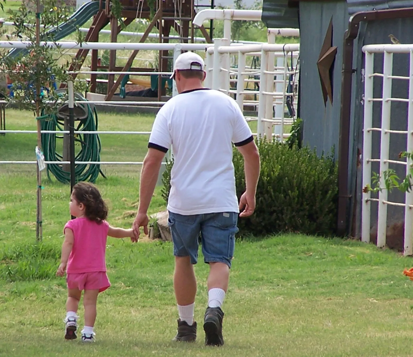 100 tys. Polaków pobiera zasiłki na dzieci za granicą