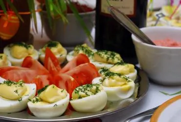 Wiceminister zdrowia: Powinniśmy zostać w domu i nie jechać do rodziców na święta