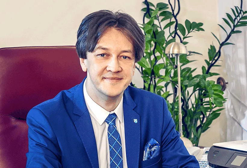piotr-kozlowski-burmistrz-gminy-kozienice-37138984.png