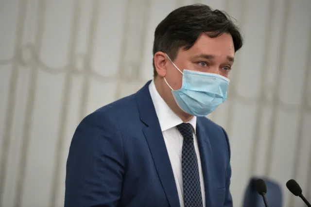 Wiącek w Senacie: Władze powinny poszukiwać rozwiązań bieżących problemów prawnych i politycznych w duchu kompromisu i odpowiedzialności