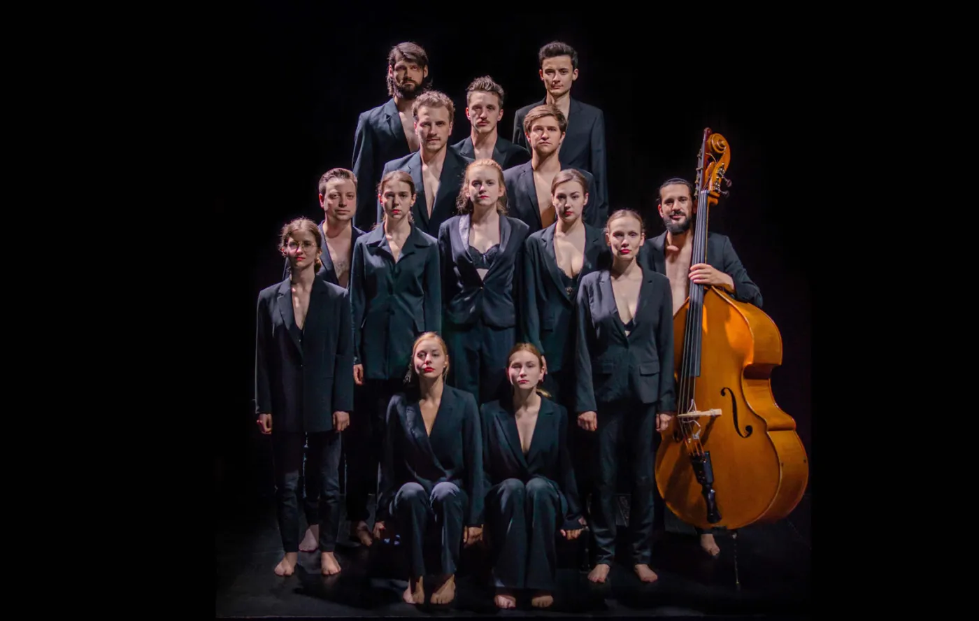 "A planety szaleją". Młodzi artyści w hołdzie Korze na Scenie w Baraku Teatru Współczesnego