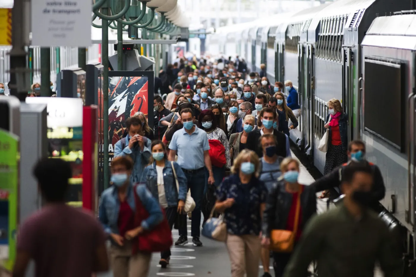 Atak na paryskim dworcu Gare du Nord. Nożownik zranił sześć osób