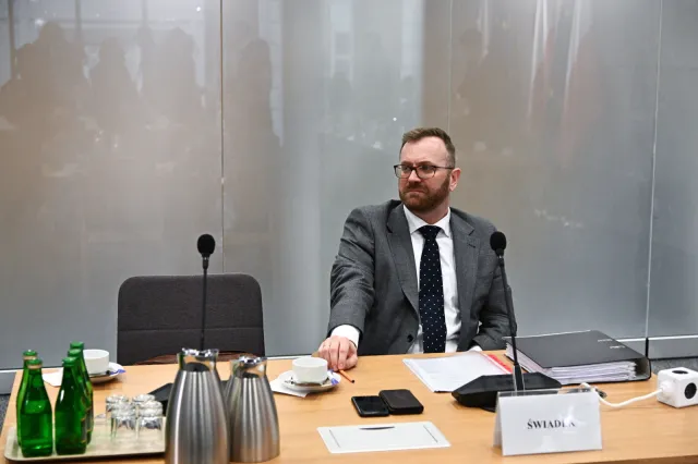 Jakubowski: Wawrzyk decydował o formie przekazywania nazwisk aplikantów wizowych