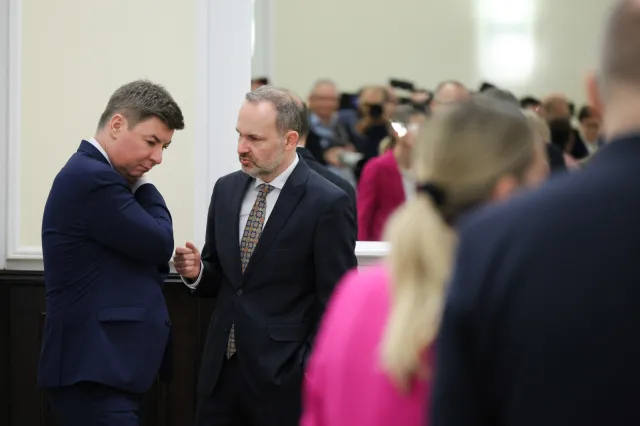 Grabiec o słowach Mastalerka: Ministrowi myli się funkcja w Kancelarii Prezydenta z rolą publicysty