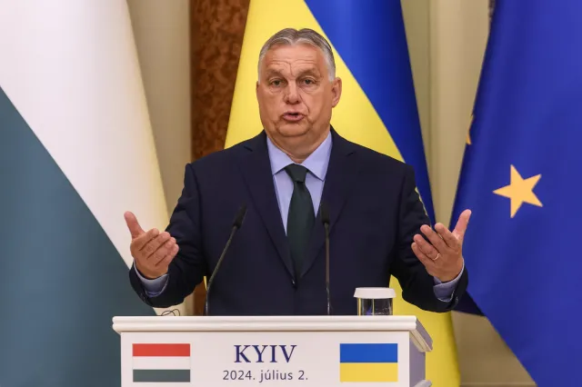 Orban przybył do Moskwy. Chce rozmawiać z Putinem o pokoju w Ukrainie