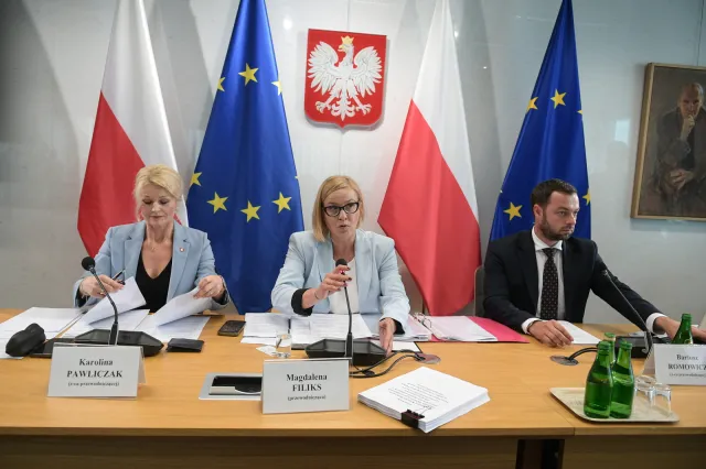 Komisja śledcza ds. wyborów korespondencyjnych: Decyzję podjął prezes Kaczyński, Morawiecki nie działał w granicach prawa