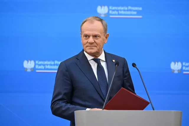 Przy rekonstrukcji rządu starły się dwie koncepcje [OPINIA]