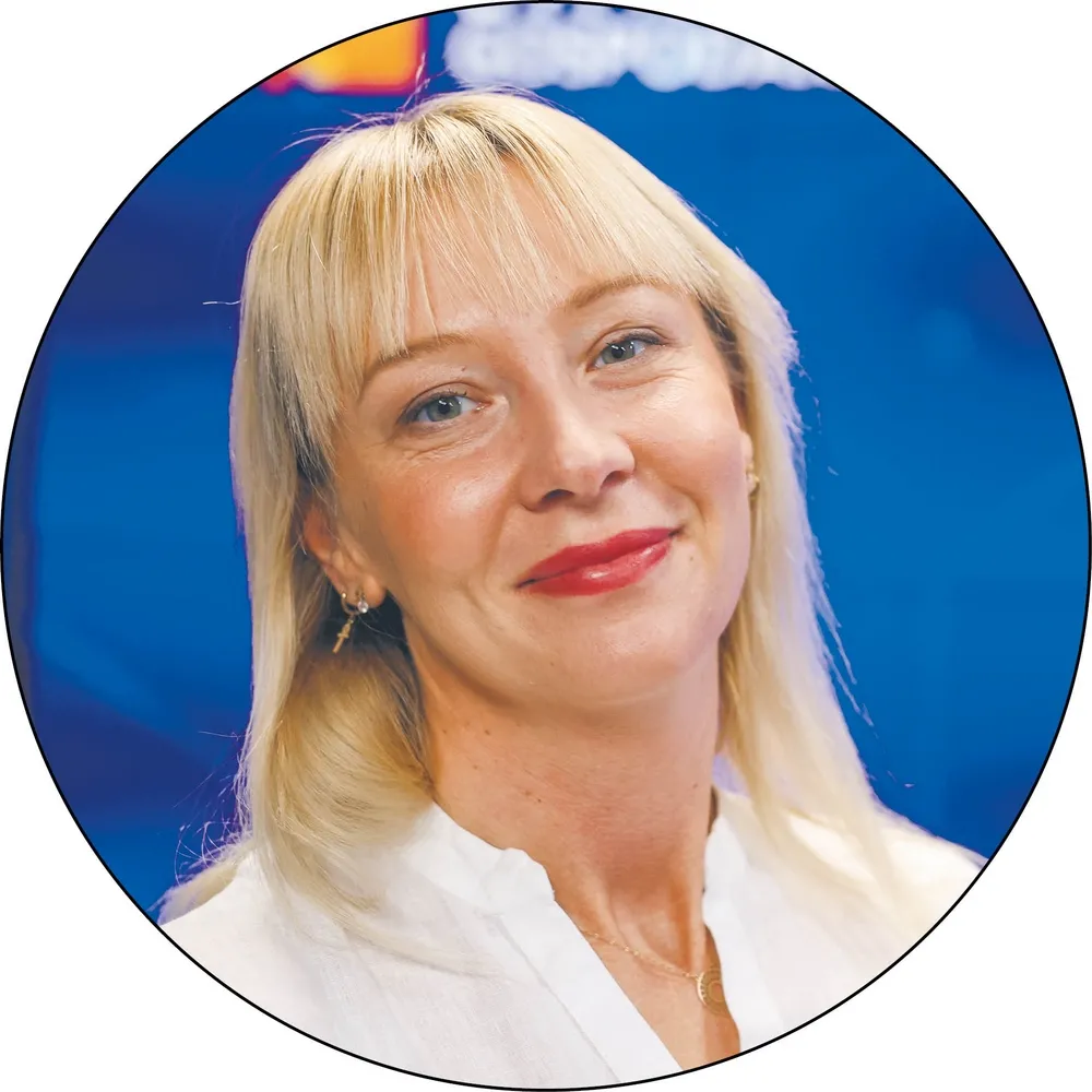 dr hab. Aleksandra Przegalińska-Skierkowska