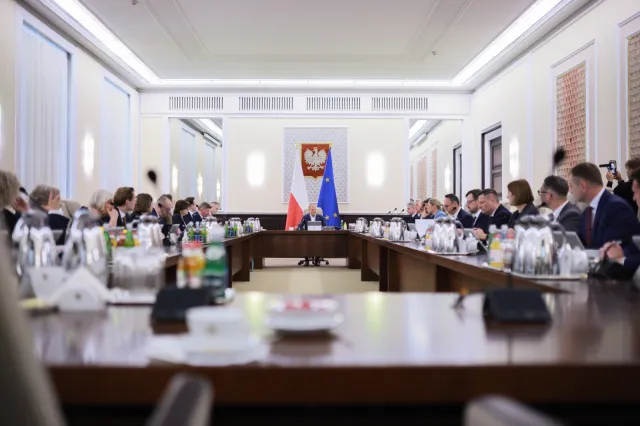 Mniej papierologii, więcej jasności. Rząd upraszcza podatek od darowizn