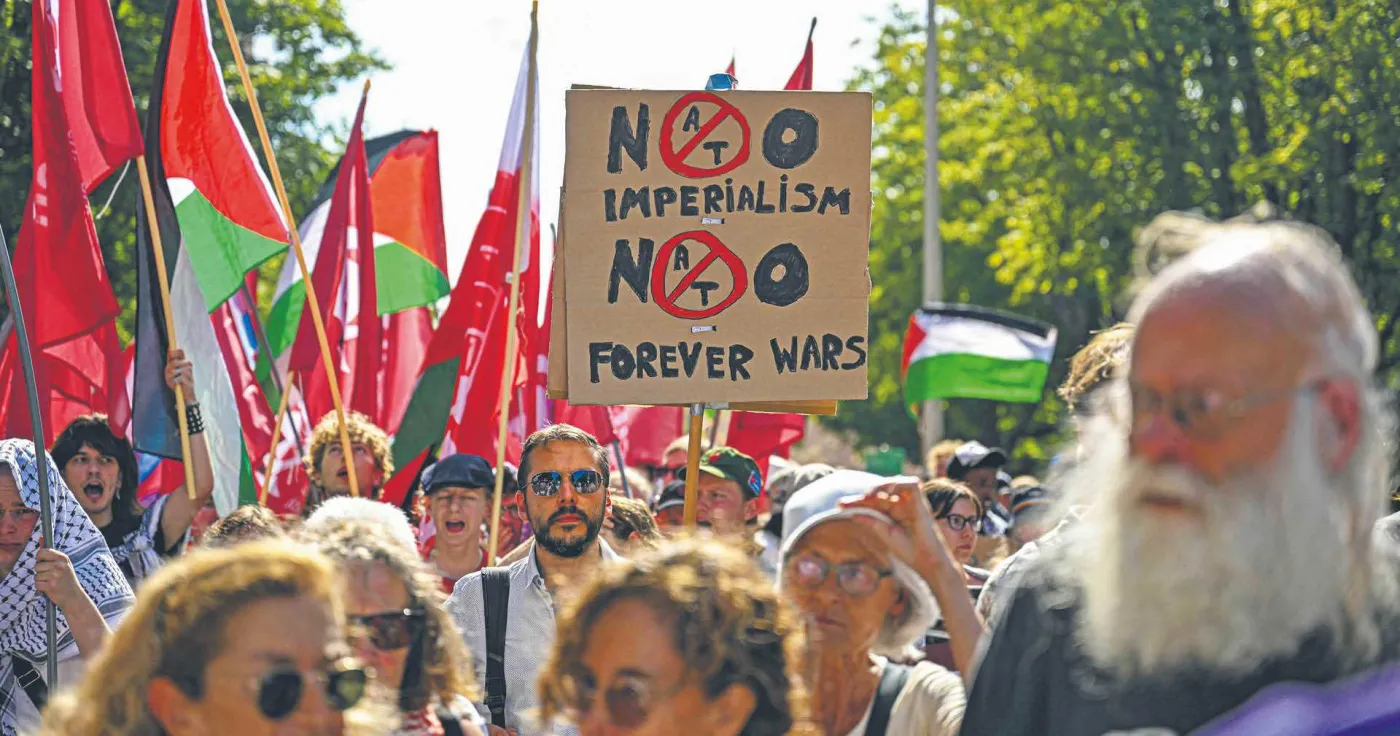 Przełomowy szczyt NATO