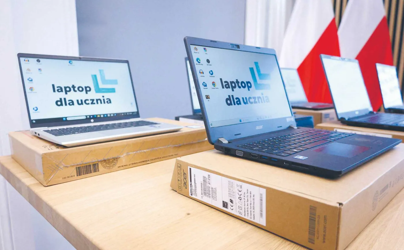 Nie ma pieniędzy na laptopy dla uczniów