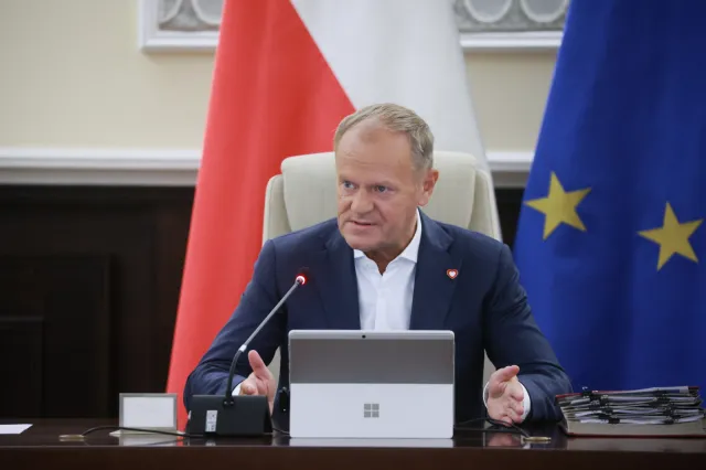 Sondaż po rekonstrukcji. Sejm z Braunem i bez Hołowni, rządzić będzie PiS