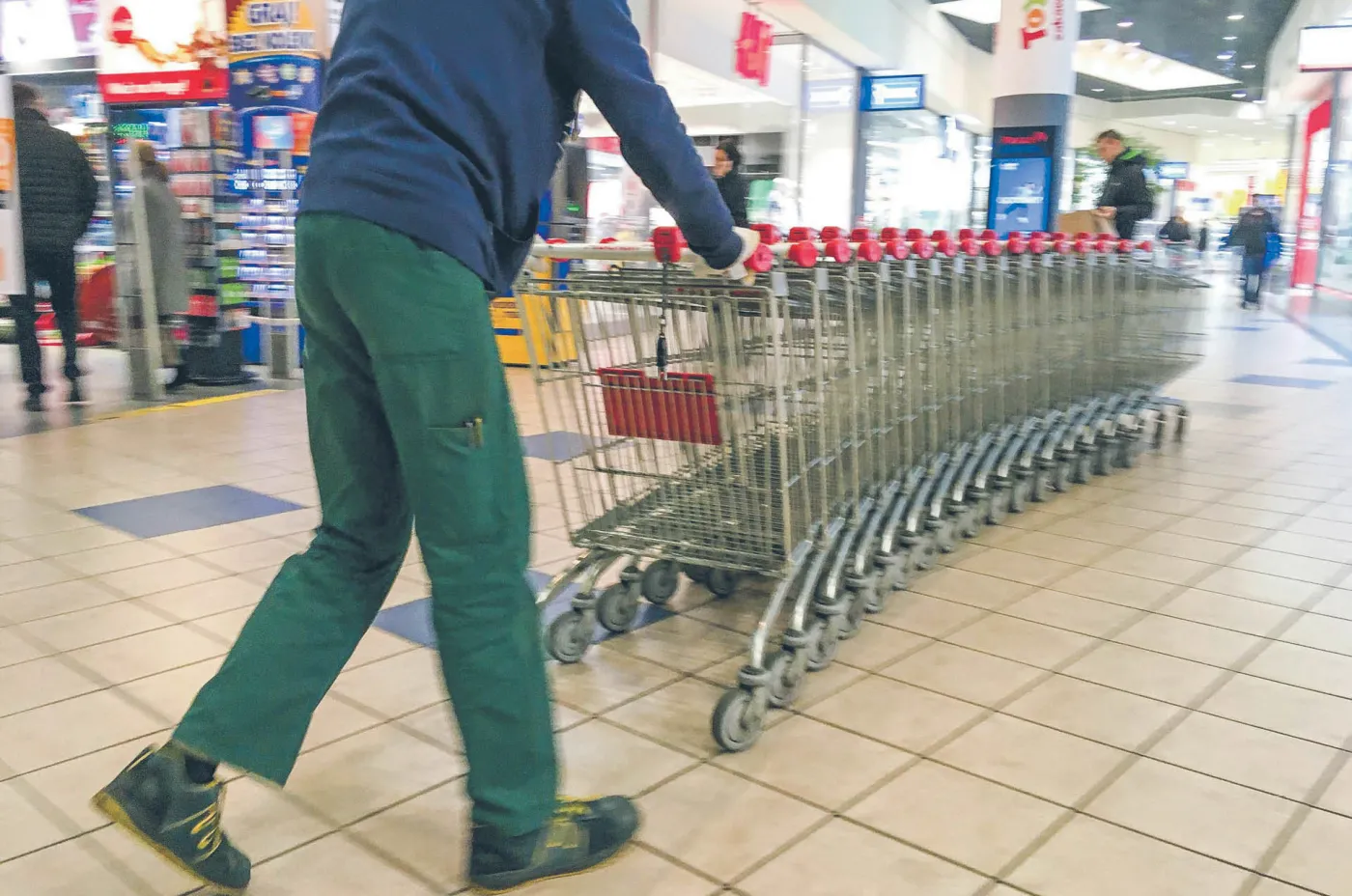 Pakiet antykryzysowy pod lupą związków i pracodawców