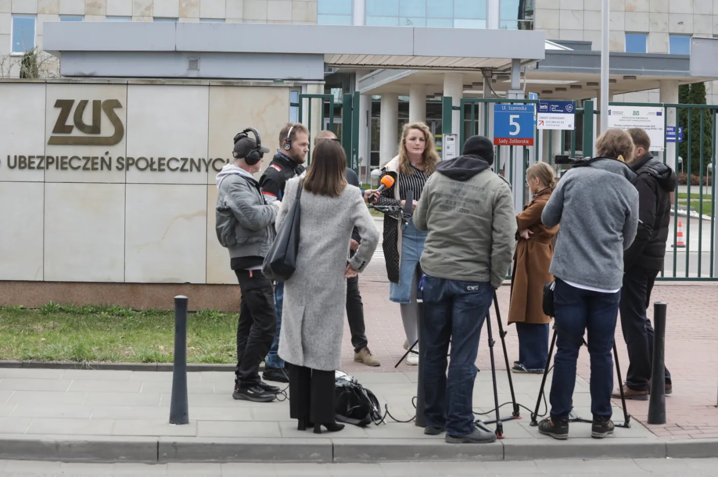 Protest w ZUS. Związkowcy śpią na krzesłach i czekają na decyzje
