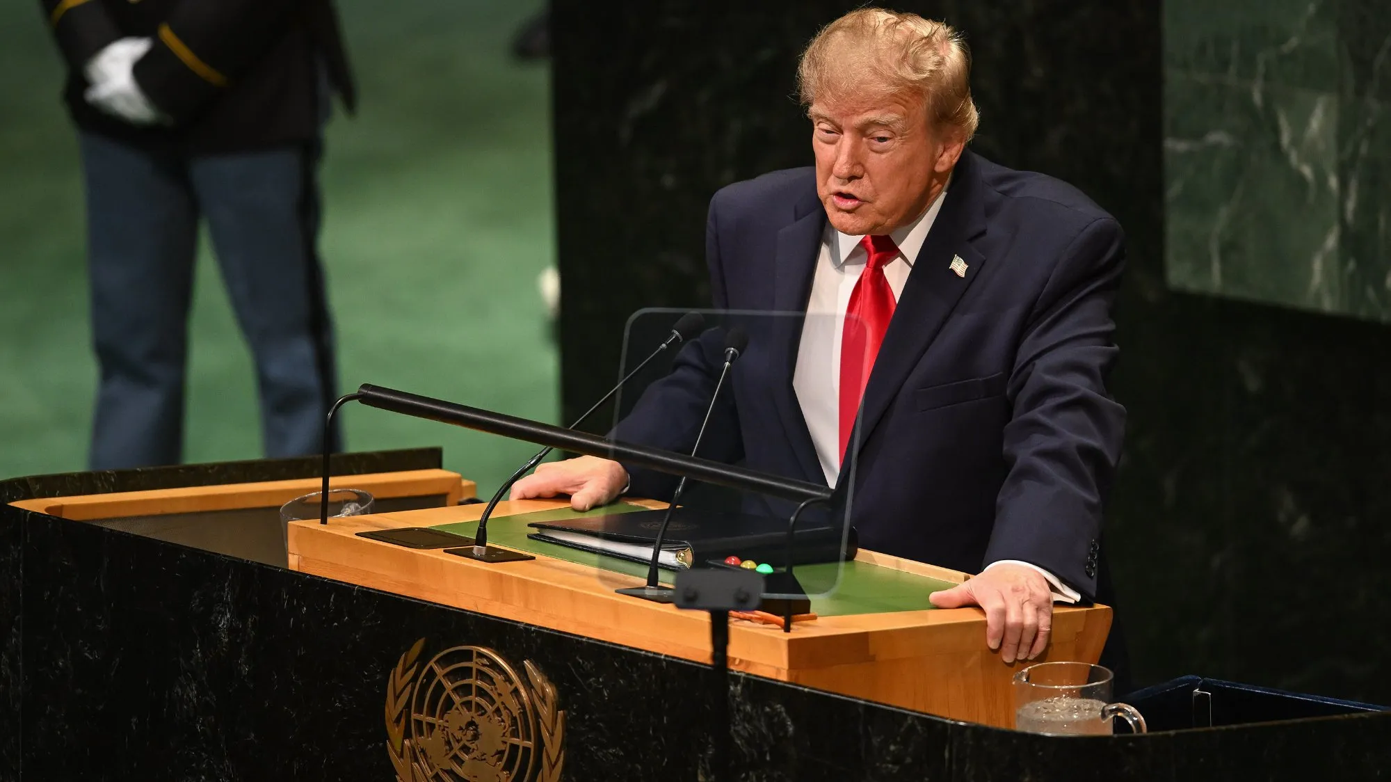 Trump do Polonii: „Jestem wielkim przyjacielem Polaków”. Podziękował Nawrockiemu