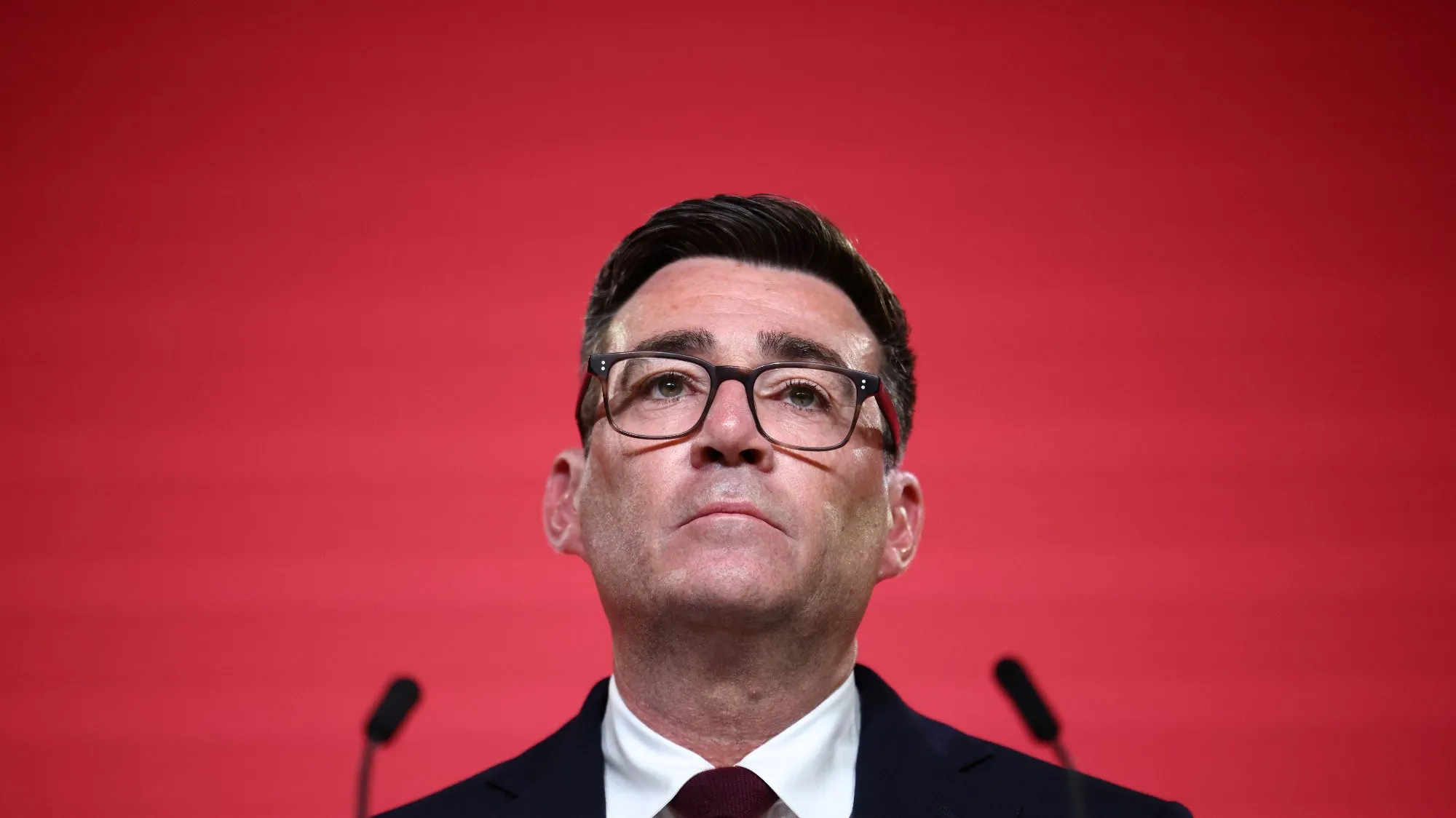 Wielka Brytania oficjalnie z nowym premierem. Kim jest Andy Burnham?