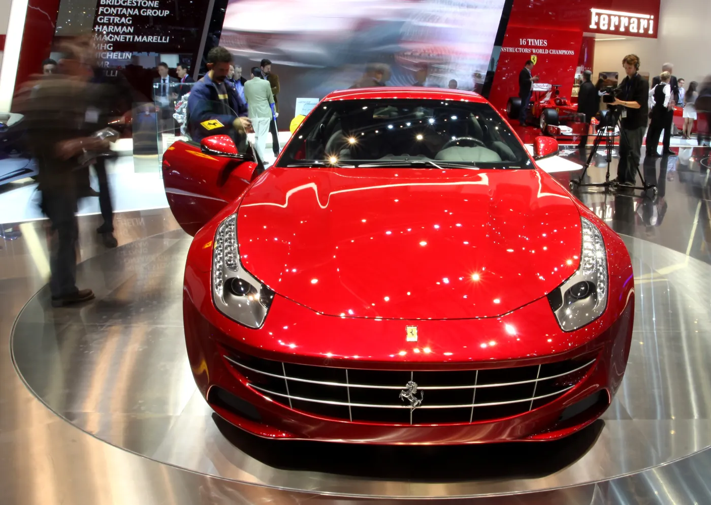 348320-ferrari-ff-3.jpg