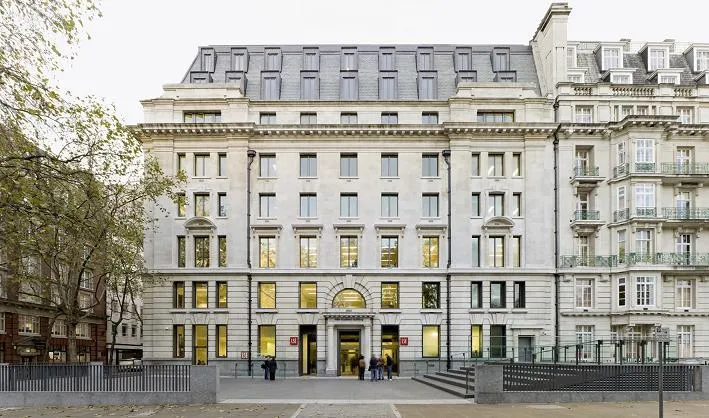 1033062-londonschoolofeconomicsandpolitical-science.jpg