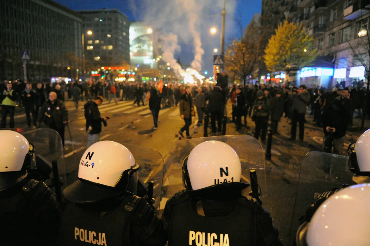 Organizatorzy Marszu Niepodległości: policja była brutalna i dążyła do eskalacji konfliktu