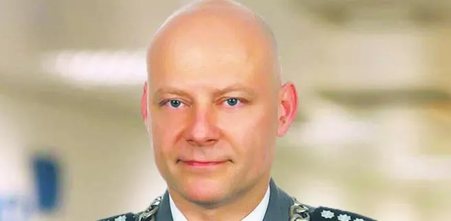 Odwołany policjant: Minister Sienkiewicz putinizuje resort. Wydał rozkaz i służby szukają na mnie haków