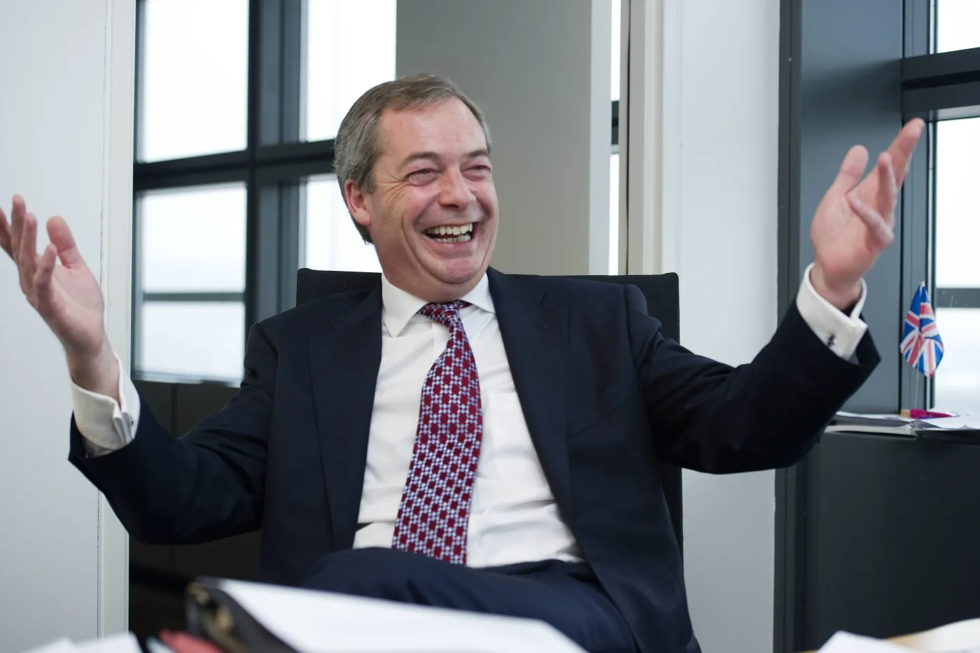 1391911-nigel-farage.jpg