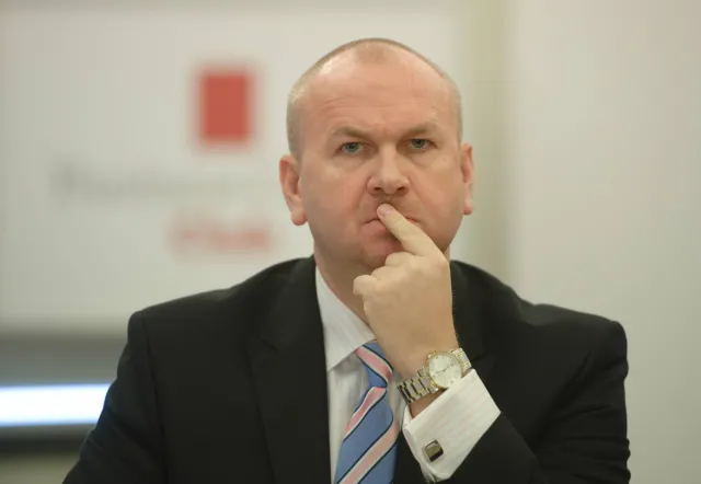 Szef CBA: ta taśma może obalić rząd. O czym rozmawiał z Bieńkowską?