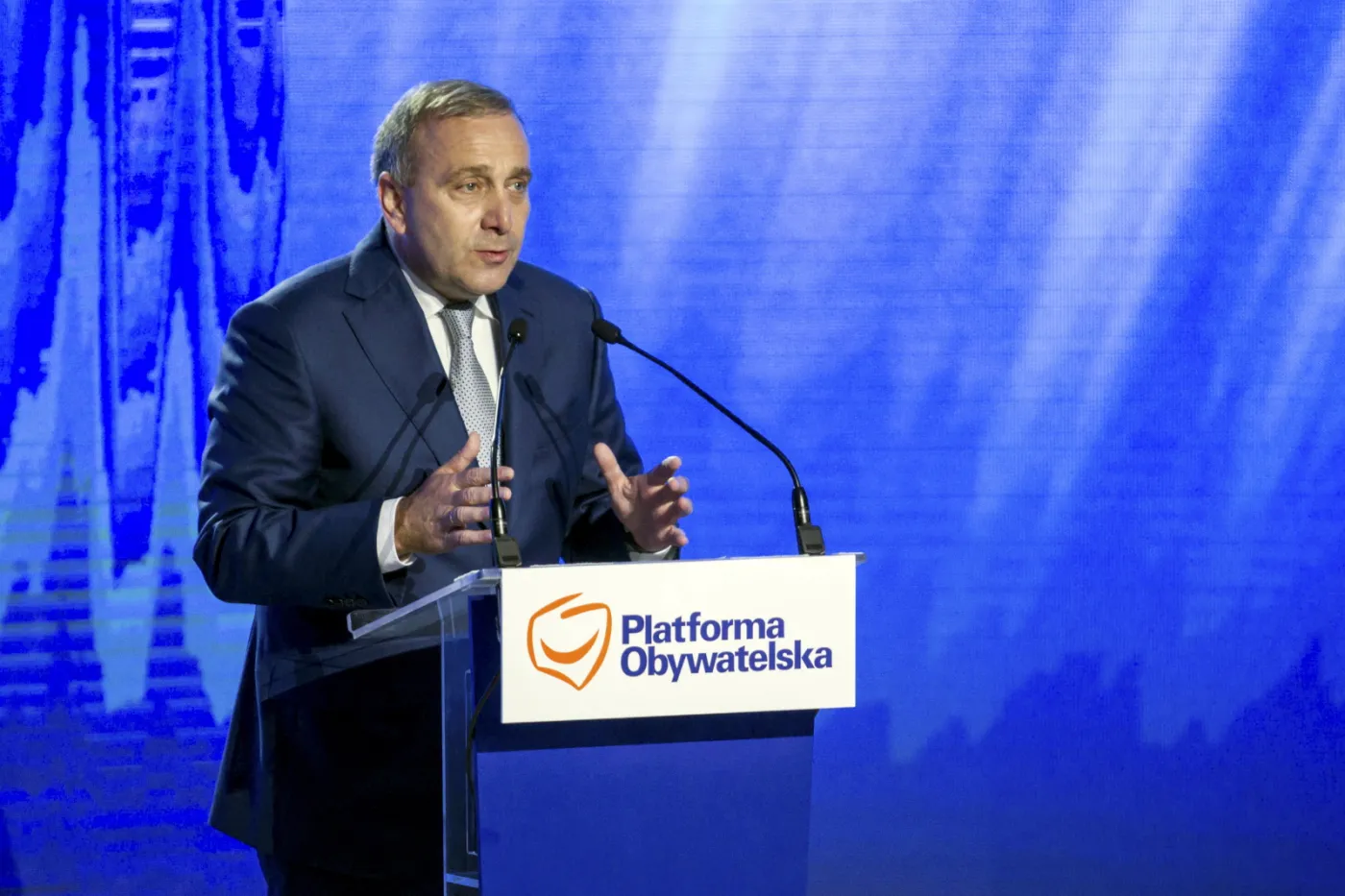 Schetyna: Polacy muszą zdecydować, czy chcą Polski europejskiej czy PiS-owskiej