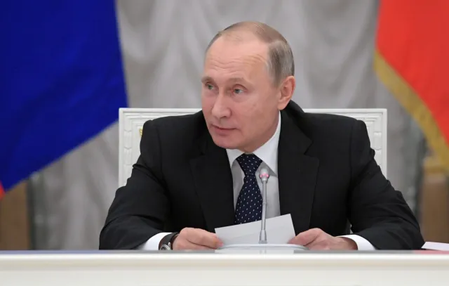 Putin: Cieszą nas plany polityków francuskiej prawicy ws. Rosji