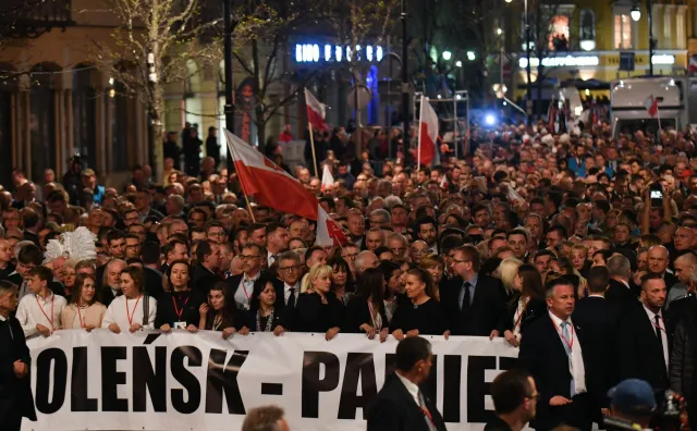 Kaczyński: To ostatni marsz upamiętniający ofiary katastrofy smoleńskiej. Doszliśmy do celu