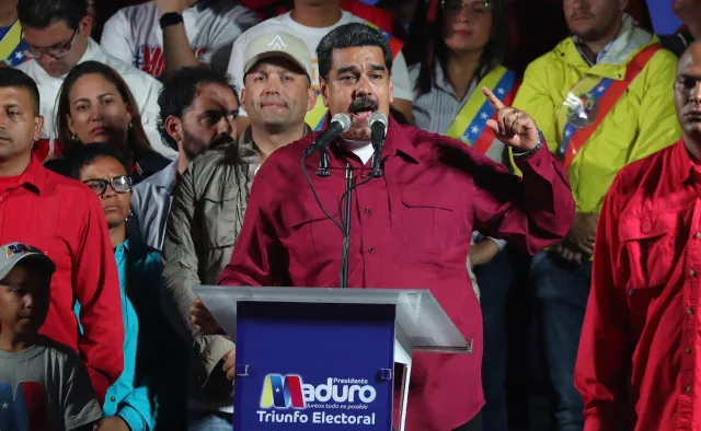 Maduro prowadzi Wenezuelę w stronę gospodarczego chaosu